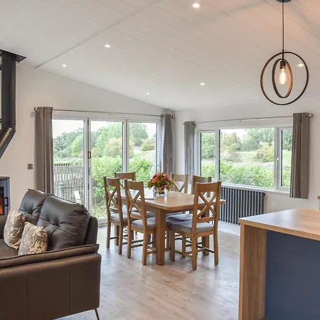 The Oaks Great Strickland