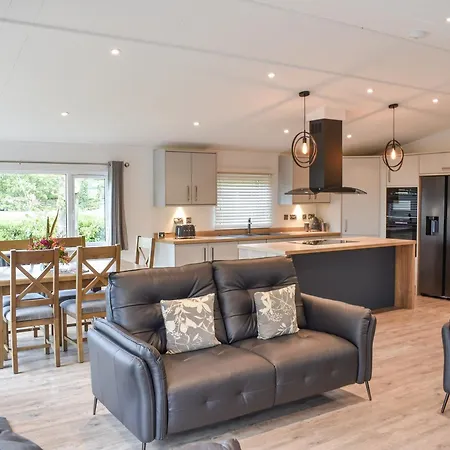 Holiday home The Oaks *